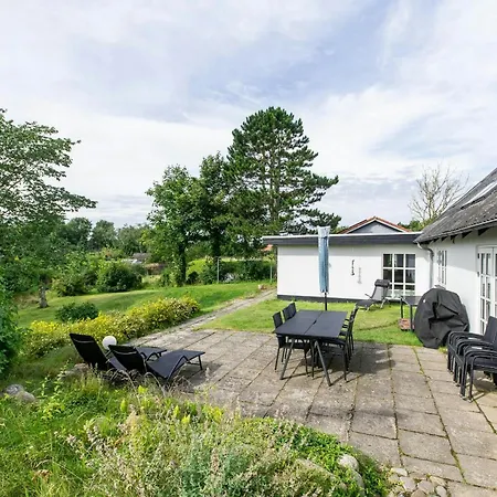 Ferienhaus Historic Fisherman's House At Bonnerup Glesborg